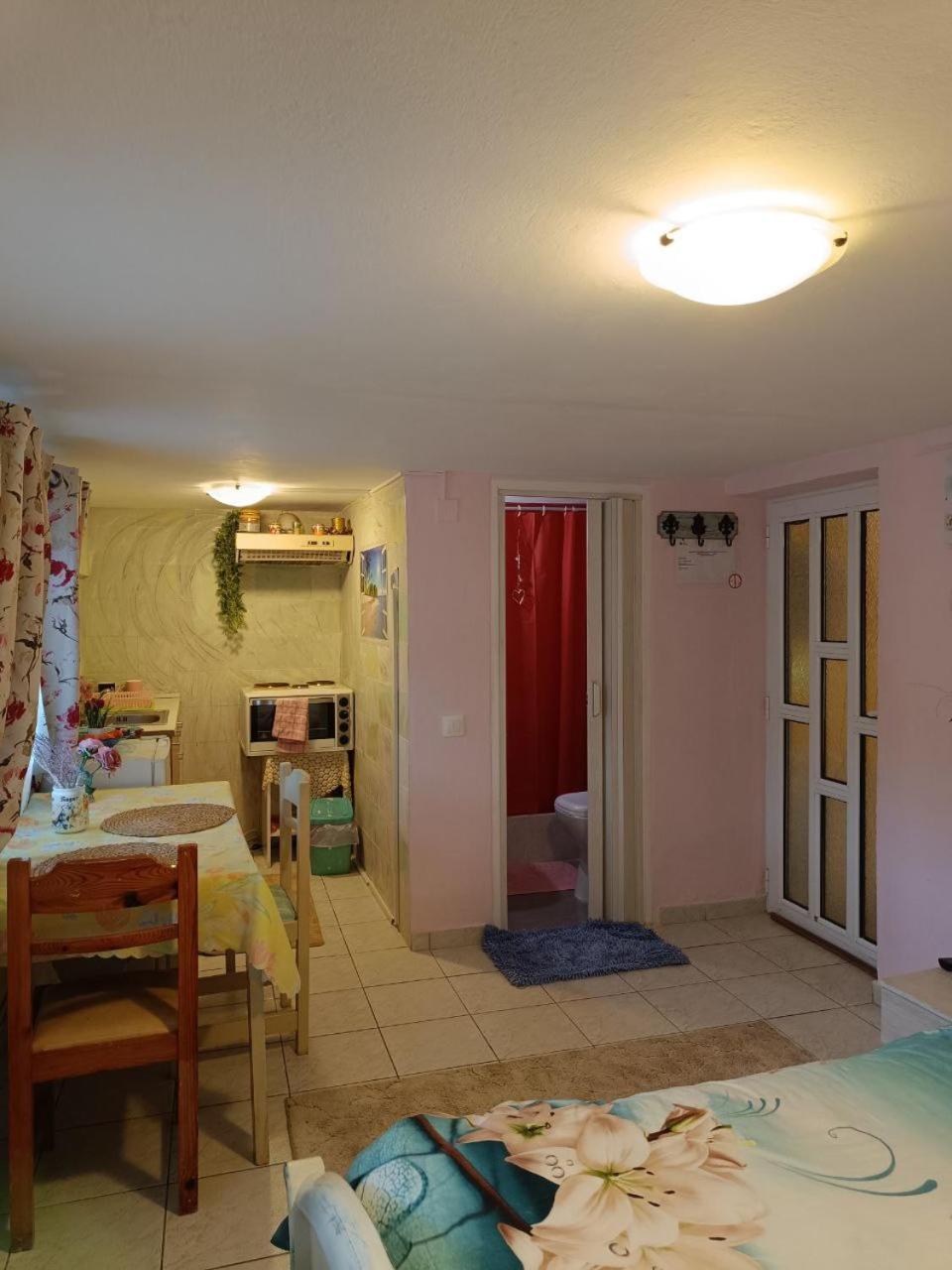 Maria Guesthouse Aliveri Room photo