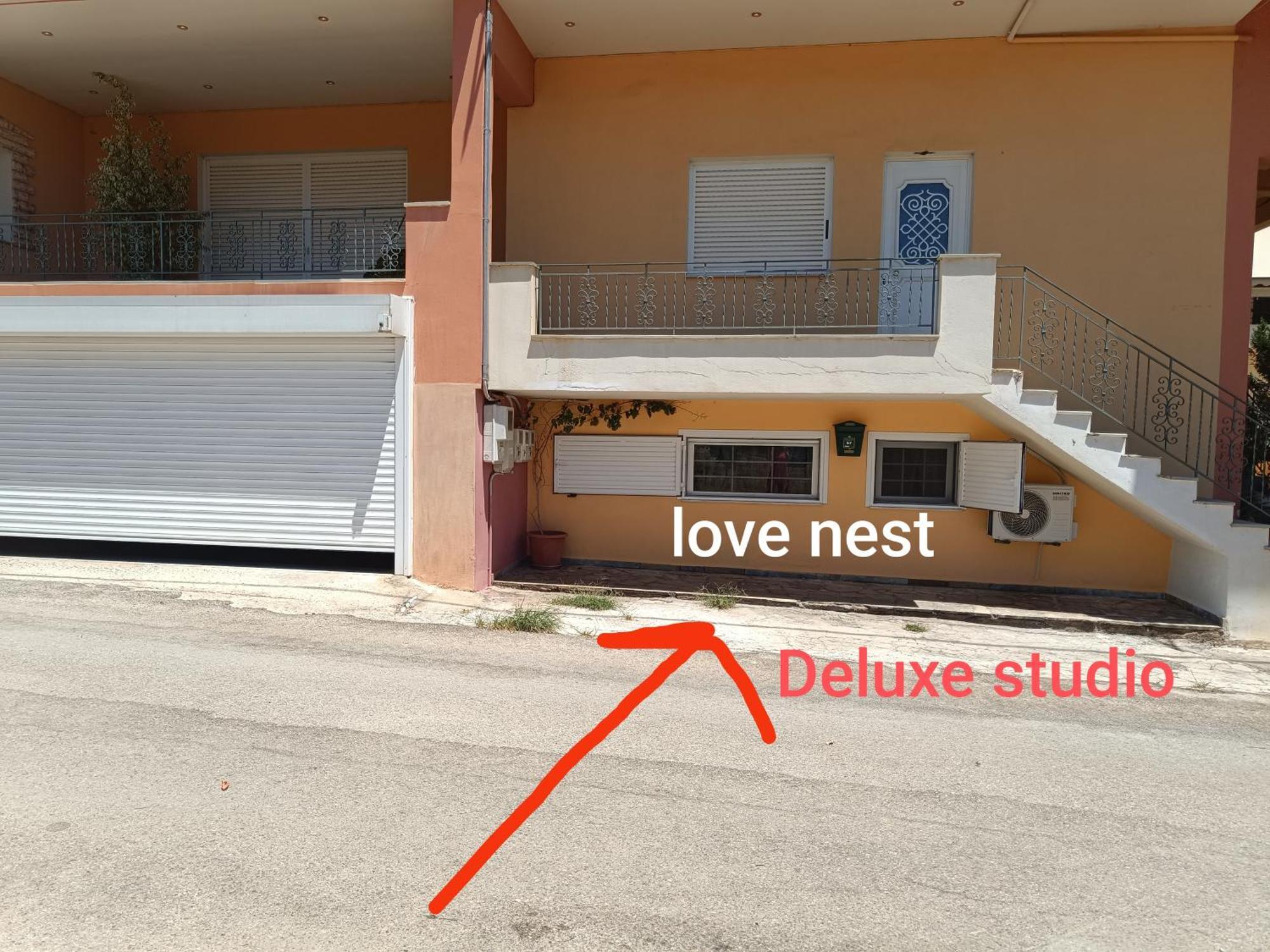 Maria Guesthouse Aliveri Exterior photo